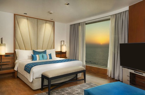 Churchgate Hotel | InterContinental Marine Drive Mumbai by IHG