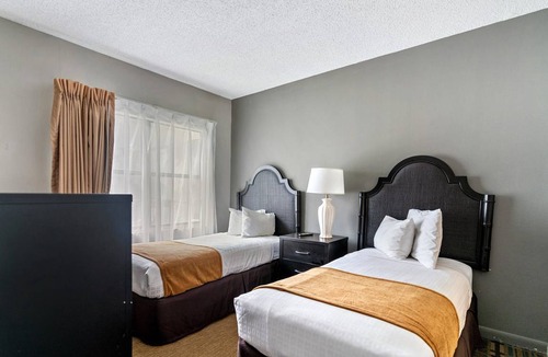 Florida Center Condo | International Drive - Two Bedroom Condo with Balcony