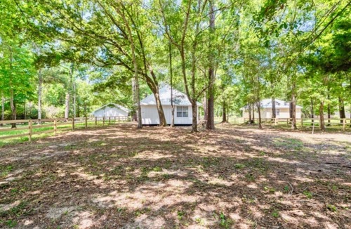 Point Clear Cottage | Ivy Cottage, a charming cottage 5 minutes from downtown Fairhope.