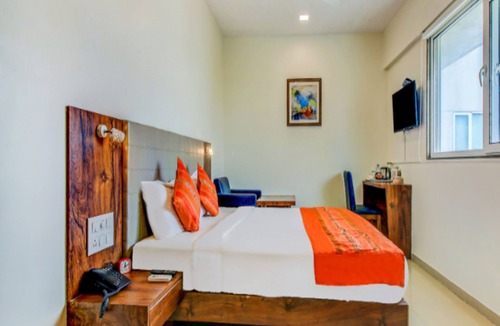 Jogeshwari West Hotel | J Hotel and Banquets
