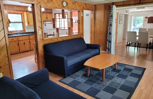 Northern Bruce Peninsula Cottage | Jaguars Den : A Cottage Retreat near Tobermory