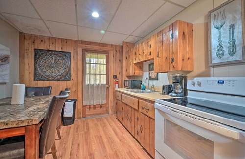 Huntingdon Apartment | 'James West' Apt w/50 Acres Near Raystown Lake