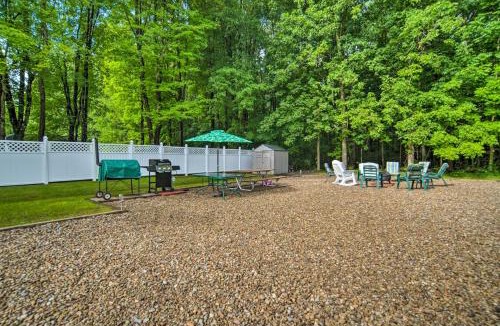 Westford House | Jamestown Retreat w/Hot Tub - Walk to Lake!