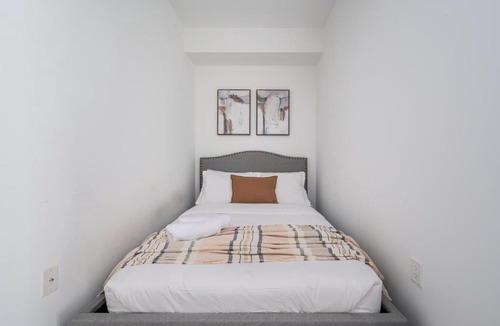 Garden District Apartment | Jarvis Suites - RSMT