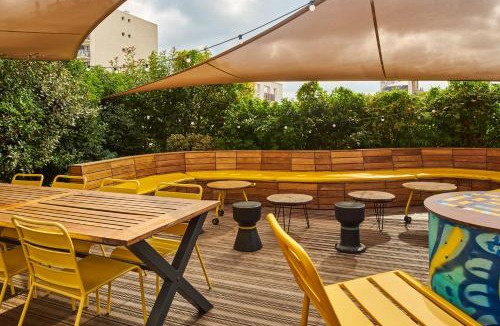 Charonne Hostel | JO&JOE Paris - Nation