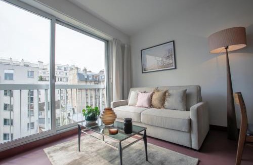 Necker Apartment | Joie Paris Bargue