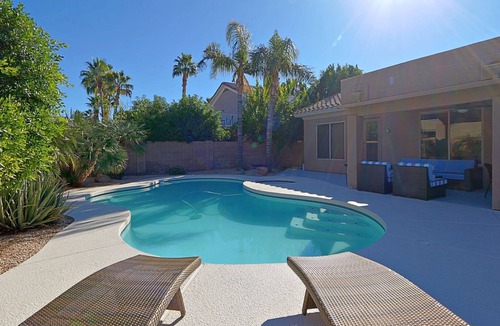 Arabian Crest House | Just remodeled - 5 BEDROOMS! CLOSE TO KIERLAND! +POOL +SPA