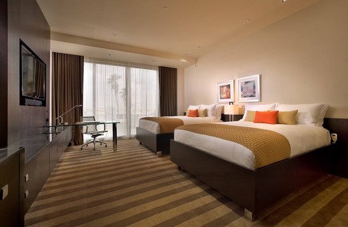 Seybold Hotel | Just What You Were Looking For! 3 Spacious Rooms, Close to Downtown Miami!