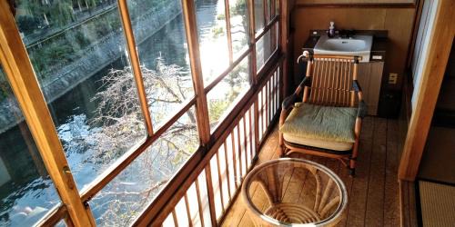 Ito Hotel | K's House Ito Onsen - Historical Ryokan Hostel