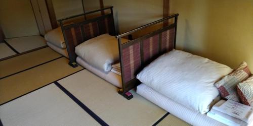 Ito Hotel | K's House Ito Onsen - Historical Ryokan Hostel