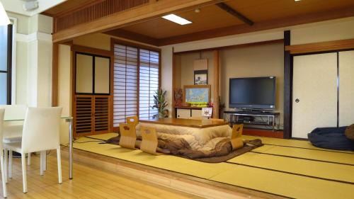 Fujikawaguchiko Hostel | K's House MtFuji - Near Lake Kawaguchiko -