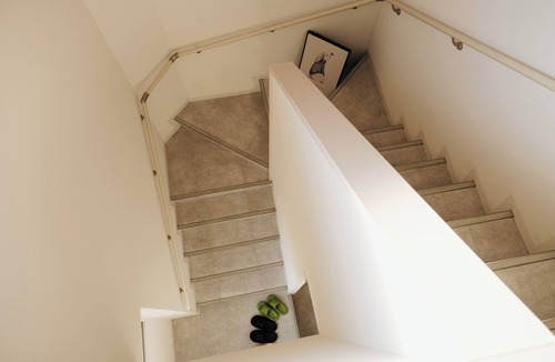 Hyakunincho Apartment | Kabukicho, Shinjuku｜6 bedrooms, 125 sq.m. maisonette｜Center of downtown｜3 min. walk from station