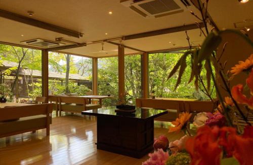 Yugawara Hotel | Kaiseki Ryokan Ashikari