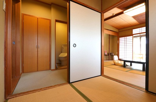Kita Ward House | Kamiobo