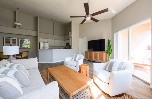 Wellington Apartment | Kasa | Modern 2BD + Self Check-In | Wellington