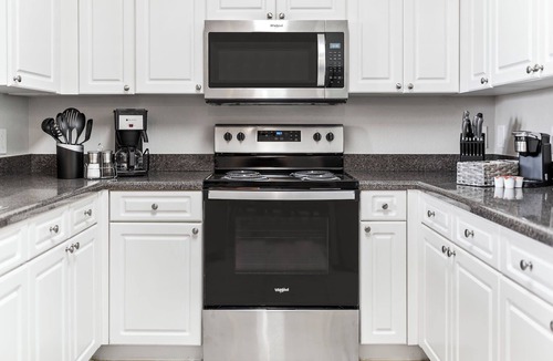 Wellington Apartment | Kasa | Modern 2BD + Self Check-In | Wellington