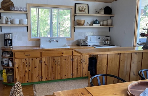 Dysart et al Cottage | Kennisis Lake Hideaway