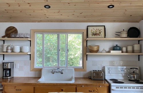 Dysart et al Cottage | Kennisis Lake Hideaway
