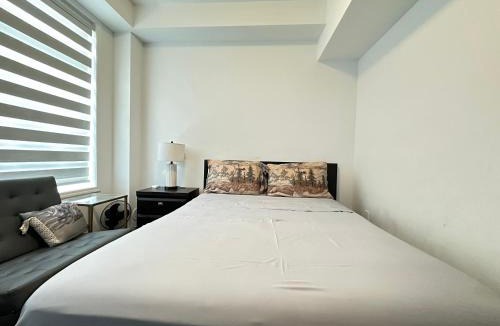 Brampton Apartment | Keppel Circle Residence
