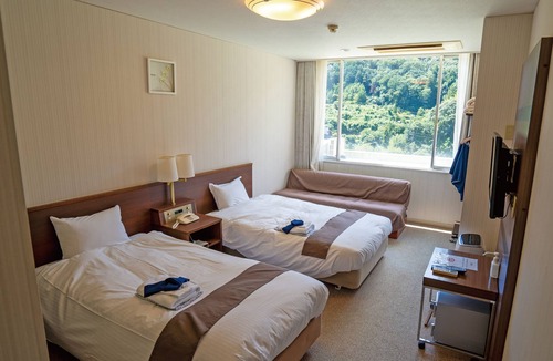 Hashimoto House | Kiimiso