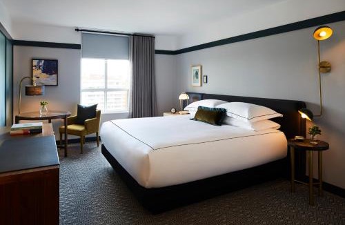 Bloor-Yorkville Hotel | Kimpton Saint George Hotel by IHG
