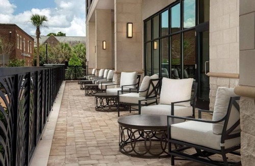 Lake Eola Heights Apartment | King Studio Suite Near We Design Studio ORL