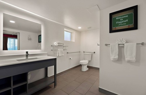 Flagstaff Hotel | Kings House Motor Hotel, a Dazzler Select by Wyndham