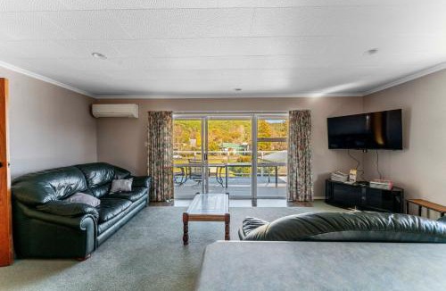 Kinloch House | Kinloch Family Retreat - Kinloch Holiday Home