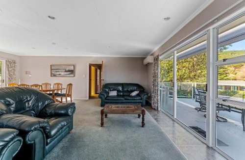 Kinloch House | Kinloch Family Retreat - Kinloch Holiday Home