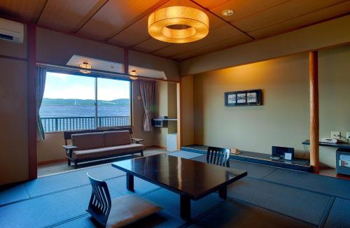 Izu Nagaoka Onsen Hotel | Kouyurou Ikawa