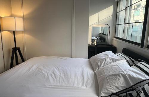 Nishiazabu Apartment | Kuro House - In the middle of Hiro, Omotesando, Roppongi