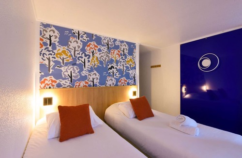 Villeneuve-Saint-Georges Hotel | Kyriad VILLENEUVE SAINT GEORGES