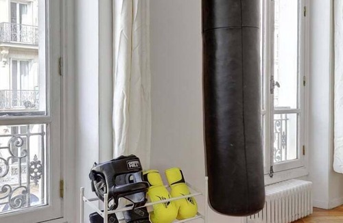 Saint-Vincent-de-Paul Apartment | L'Atelier Haussmann