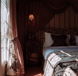 Saint-Germain-des-Pres Hotel | L'Hôtel