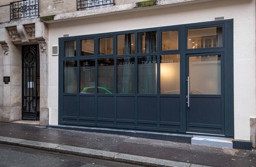15th Arrondissement Apartment | La Librairie parisienne - Convention Pte Versaille