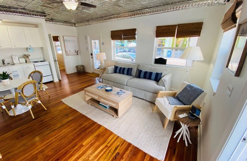 Pass-a-Grille Historic District Apartment | La Tortuga Historic Pass A Grille St Pete Beach 1 thru 9 & Event