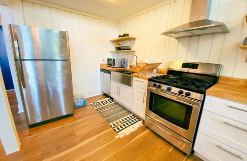 Indian Lake House | Lake access townhome - walk to golf and lodge