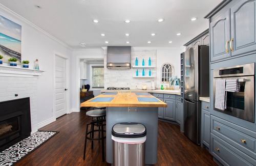 Amherstburg House | Lake Sawiak Waterfront Haven