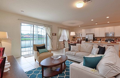 Bellavida House | Lake View - with Private Pool Home Disney Area