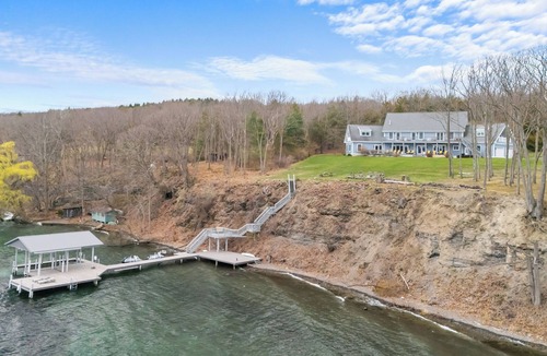 Valois House | Lakefront 6BR Retreat with Private Dock, Huge Deck & Epic Seneca Views