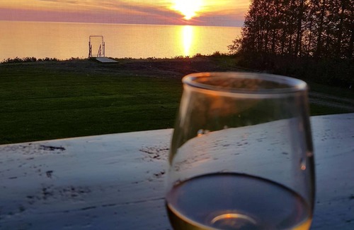 Dashwood Cottage | Lakefront Beach House w/Hot Tub, Private Sandy Beach & Stunning Sunsets