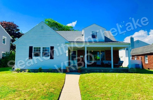 Spring Lake House | LAKEFRONT Beach House - SeaRenityOnTheLake - Lake Como, NJ