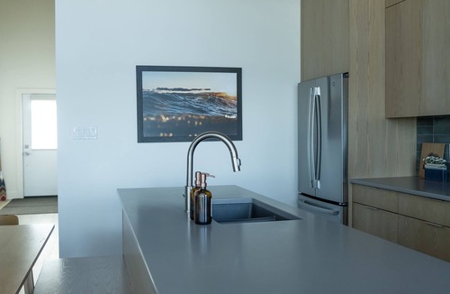 Dashwood Cottage | Lakefront Cottage with Private Beach, in beautiful Grand Bend