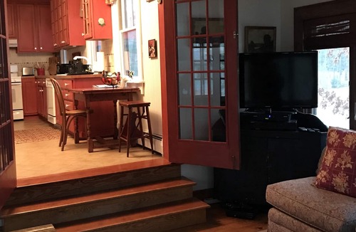 Pine Plains House | Lakefront Home in Hudson Valley Dutchess County, Pine Plains, New York