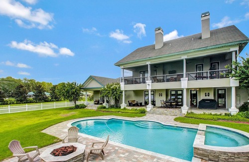 Odessa House | LakeFront Manor Executive Estate-5 Beds -4 1/2 bath 5200 square feet of luxury
