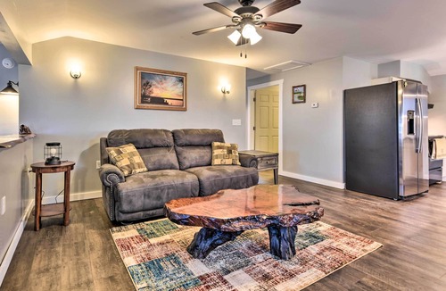 Lodi Cottage | Lakeside Lodi Hideaway w/Dock & Nearby Parks