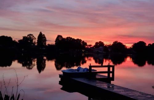 Cove House | Lakeside Paradise with Heated Pool