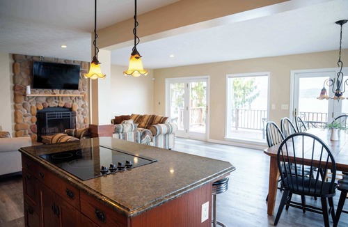 Rushville House | Lakeside Retreat with Stunning Waterfront Views