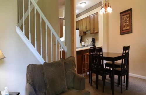 Cheat Lake House | Lakeview Golf Resort Townhouses