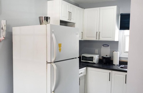 Kincardine Hotel | Lakeview Motel